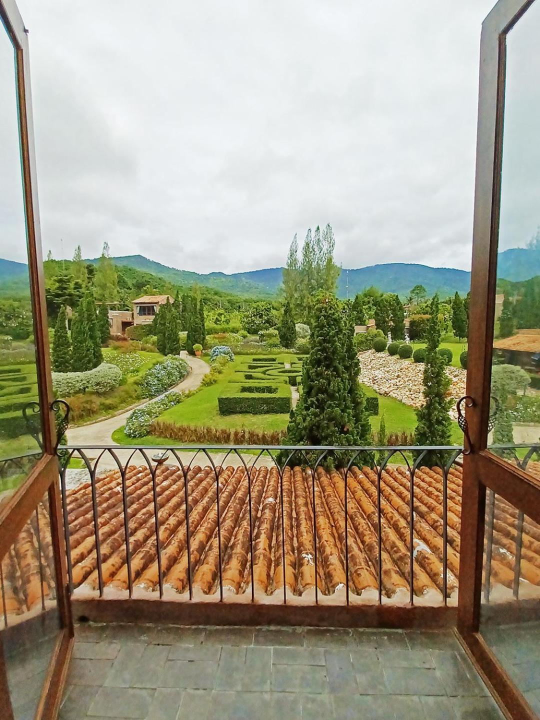 La Toscana Suan Phueng Buitenkant foto