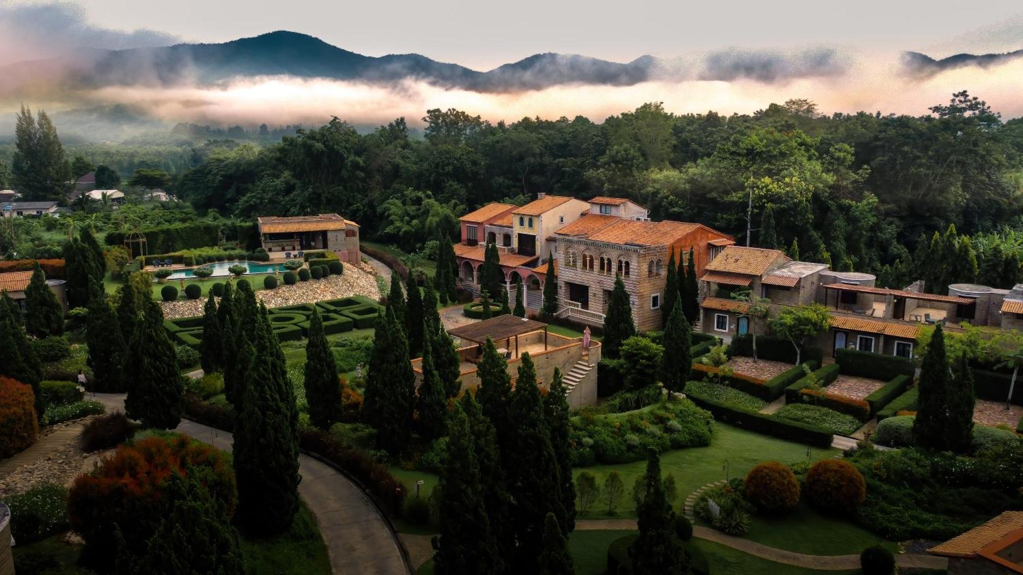 La Toscana Suan Phueng Buitenkant foto